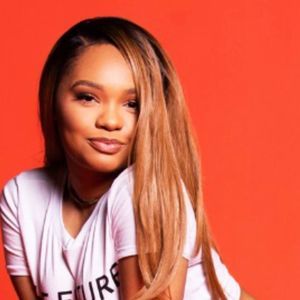 Meet your Posher, Cionna